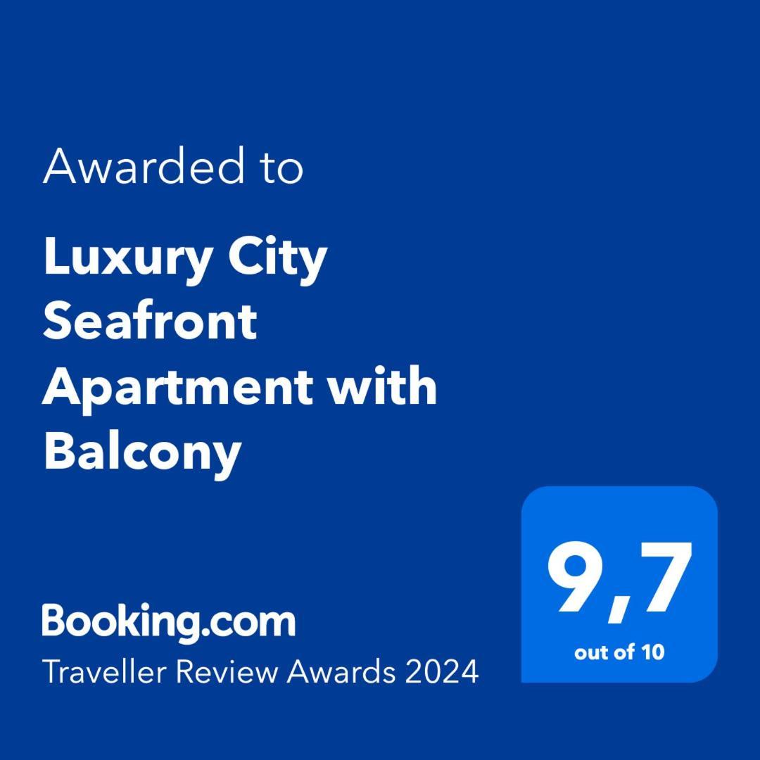 Huoneisto Luxury Seafront With Balcony *